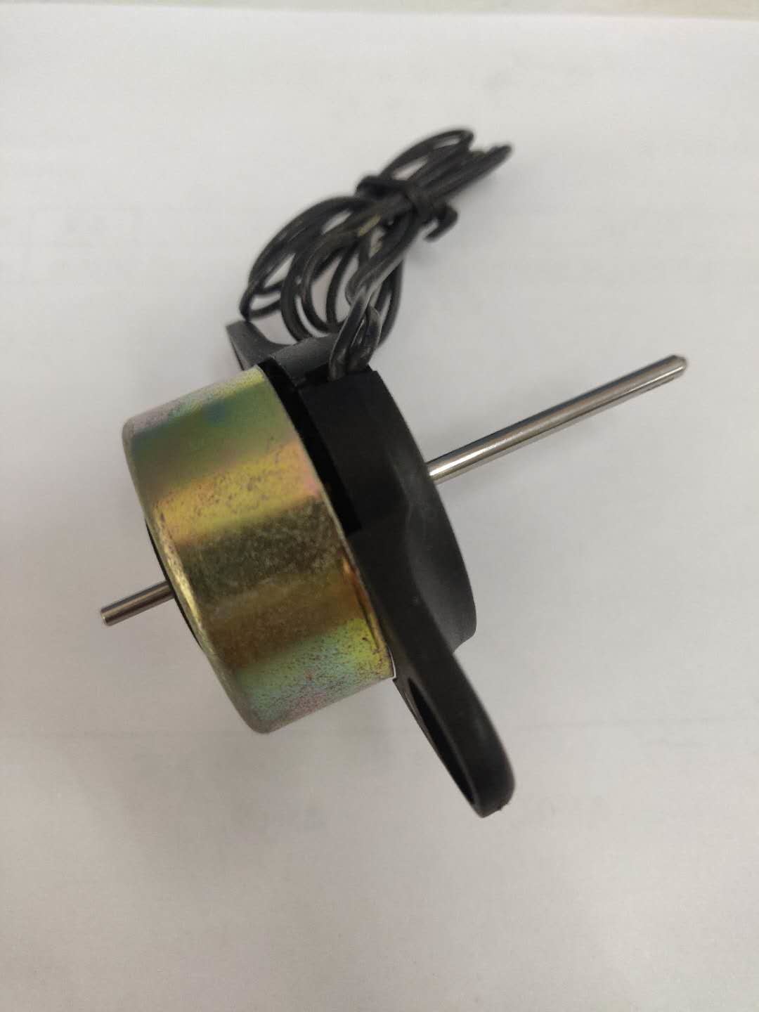 Low Consumption Class E 110V Ceiling Fan Motor Rotation Reversible